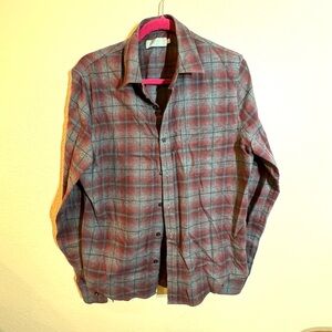 VINCE casual button down shirt